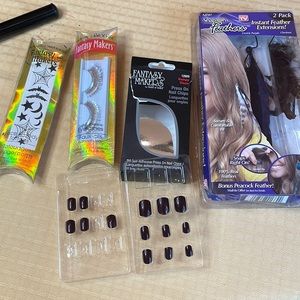 Dress up accessories